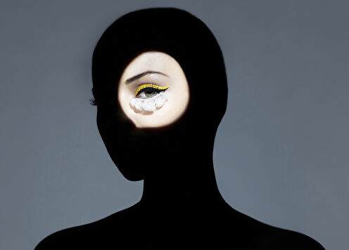 Деликатный уход: 5 способов позаботиться о коже вокруг глаз